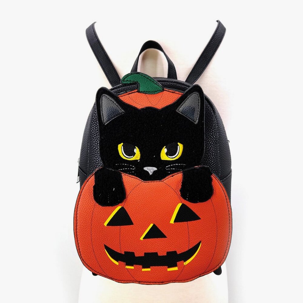 NWT Furry Black Cat in Jack O Lantern Pumpkin Mini Backpack - Halloween Bag